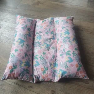 Floppingkussen roze met konijntjes