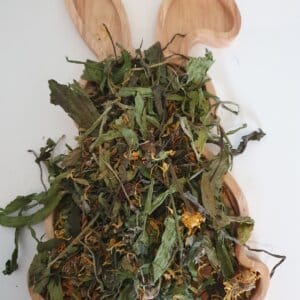 Weegbree, goudsbloem en salie